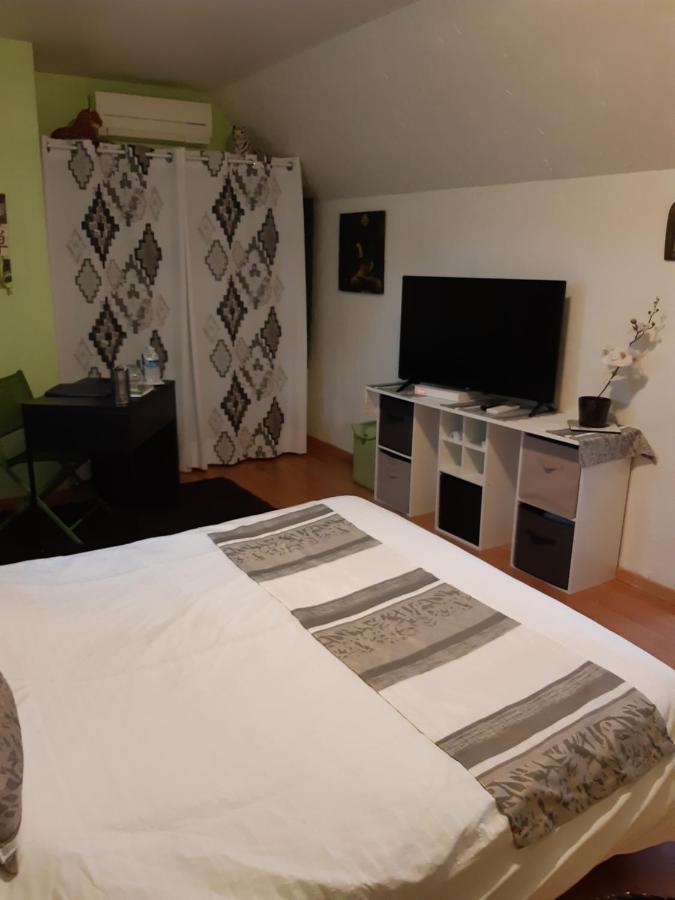 Chambre Disney Serris Exterior foto